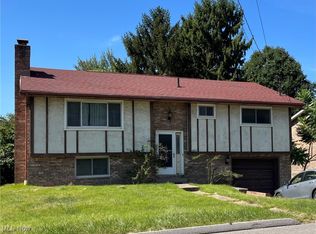 3203 Charles Dr, Vienna, WV 26105