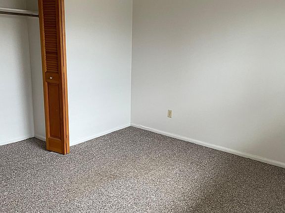 Large Bedroom 1, front yard view.