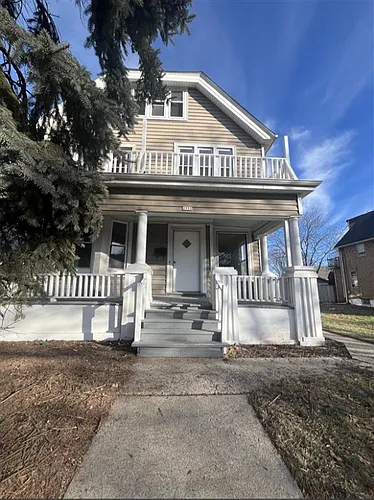2552 N Humboldt Blvd Photo 1