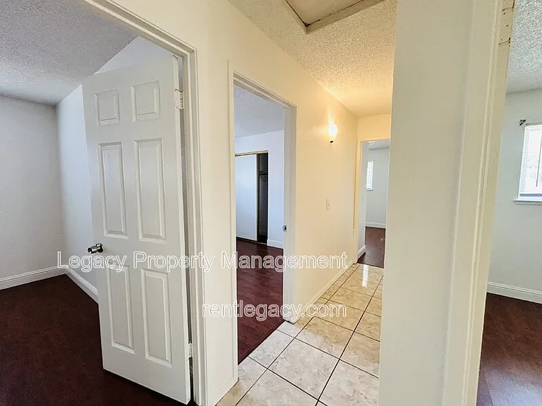 3609 Huntsman Dr — Photo 13