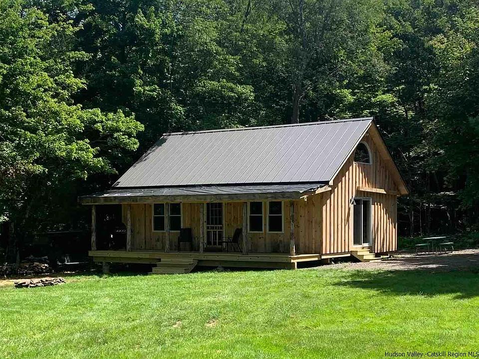 1st image of 583 Parker Schoolhouse Ext