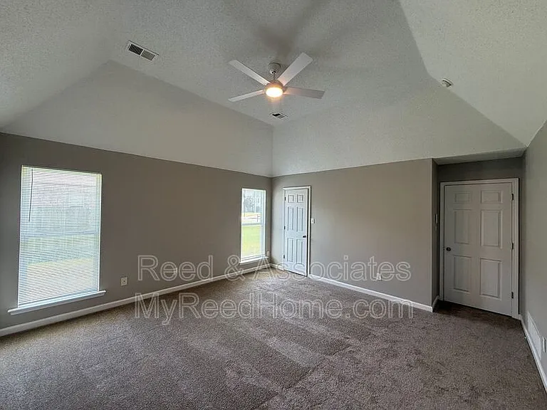 5066 Delaney Valley Ln — Photo 7