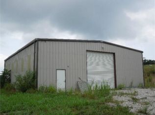 B B Thompson Rd, Celina, TN 38551