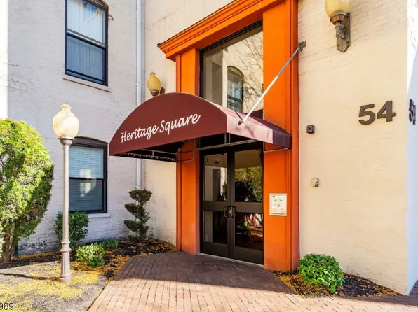 54 W Cherry St #205, Rahway City, NJ 07065