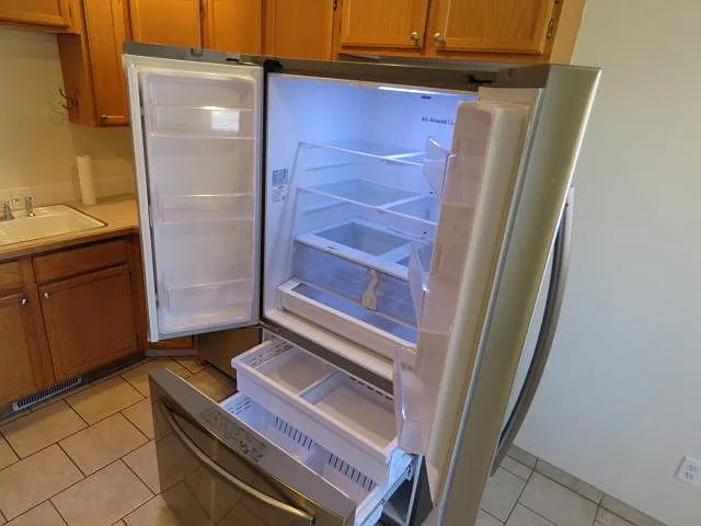 3 bed, 1.5 bath, 1075 sqft, $1,795 — Photo 4