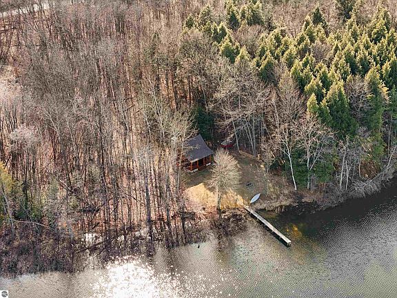 2nd image of 3900 Swaney Rd