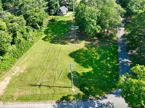 100 Ridgeview Dr, Clemson, SC 29631