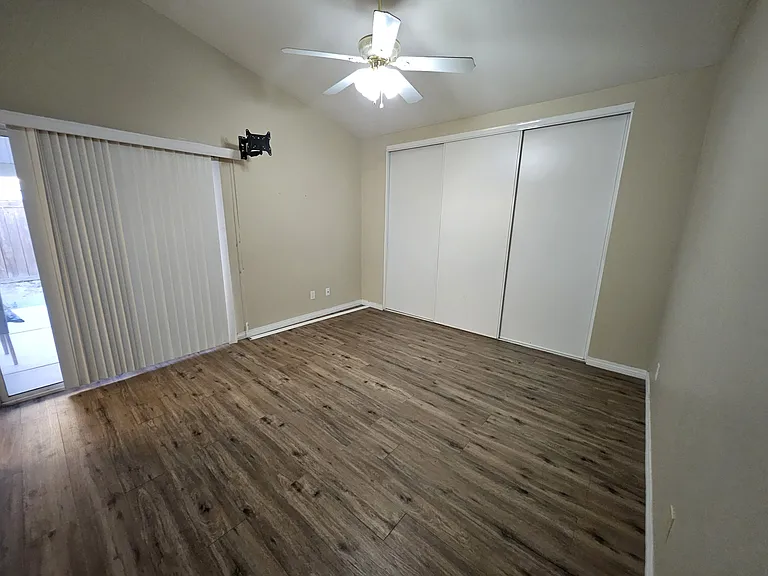 12505 Sunbird Ln — Photo 5