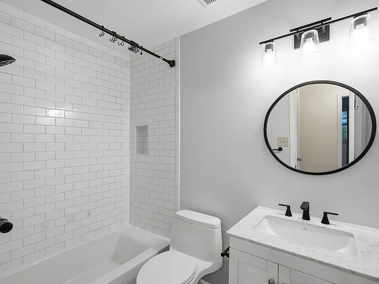 2521 Shanandale Dr — Photo 30