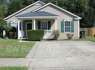 312 Evening Star Dr, Apex, NC 27502