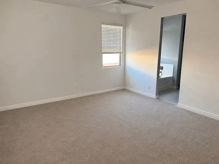 4036 E Ghost Flower Ln — Photo 16