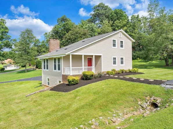 1155 Sunset Ave, Troutville, VA 24175