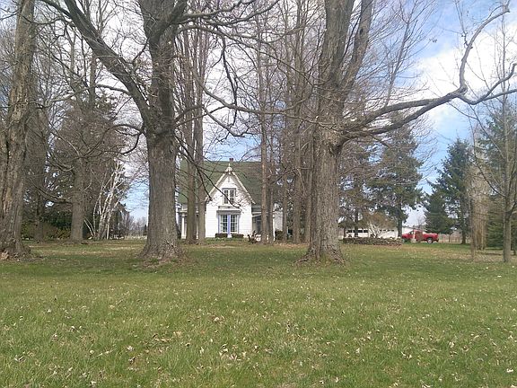 south facing view of house