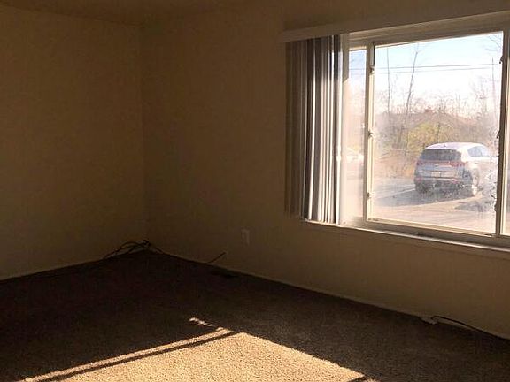 3rd image of 35301 Michelle Dr APT 214