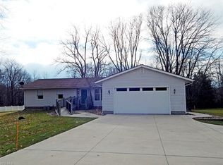 4060 Ridgewood Rd, Akron, OH 44321