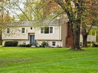 11 Monroe Dr, New Milford, CT 06776