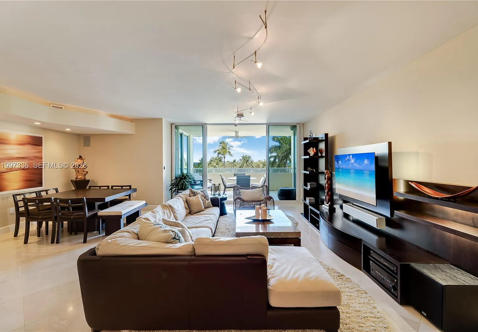 2 bed, 1760 sqft, $12,000 — Photo 3
