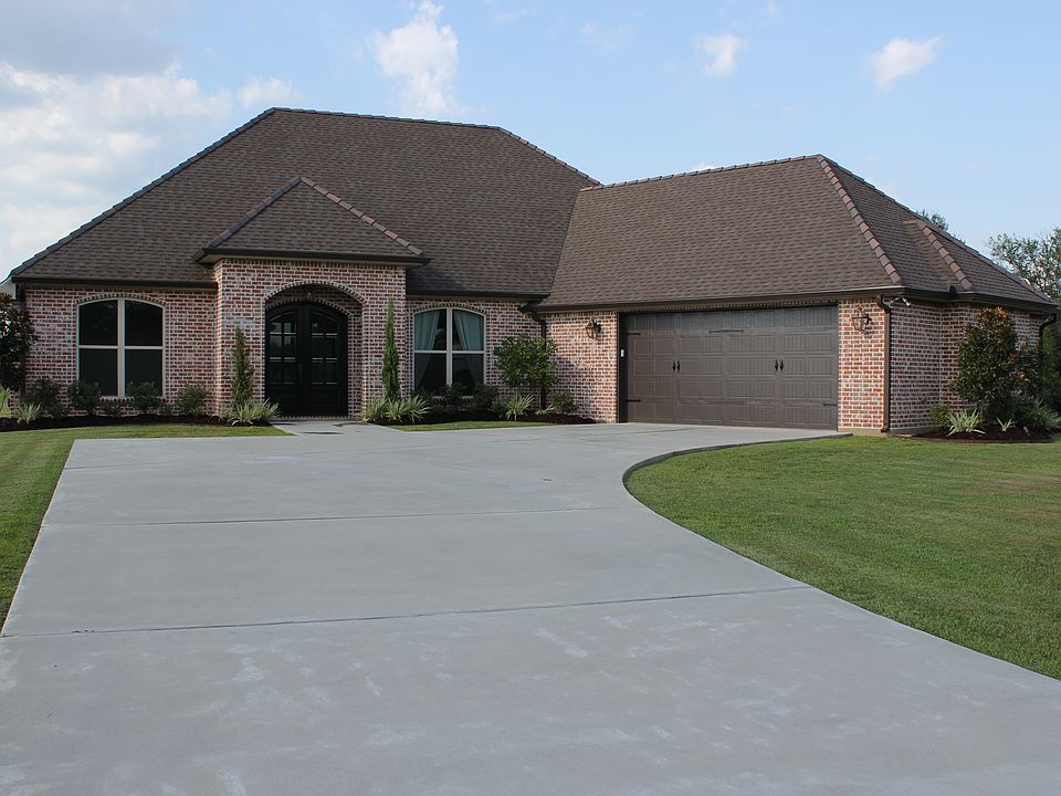 1st image of 444 N Hill Dr