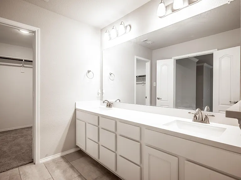 2204 Greystone Dr — Photo 17