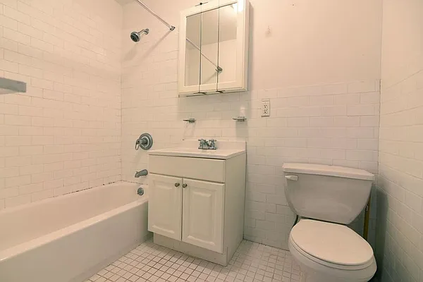 Rented by Coda Real Estate NYC | media 21