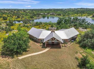 113 Oak Mountain Cir, Llano, TX 78643