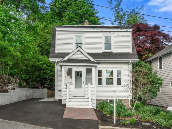 27 Governor Rd, Arlington, MA 02474