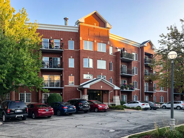3401 Wellington Ct Unit 211, Rolling Meadows, IL 60008