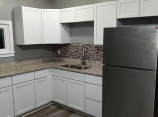 524-532 3rd St #530, Lincoln, IL 62656