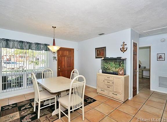 5th image of 4781 NE 18th Ave