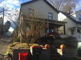 2705 Locust St, Beaver Falls, PA 15010