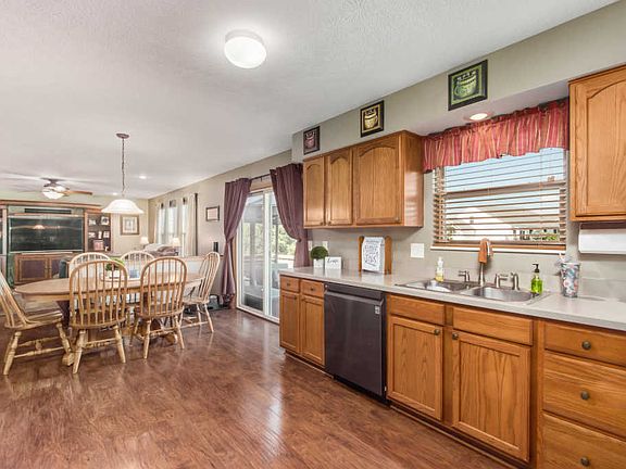 4th image of 311 Harmony Dr