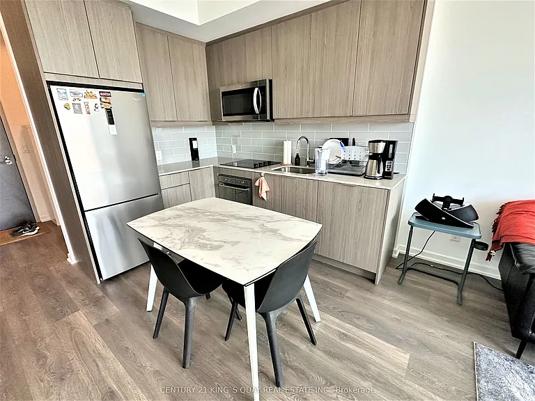 32 Forest Manor Rd #3004 — Photo 5