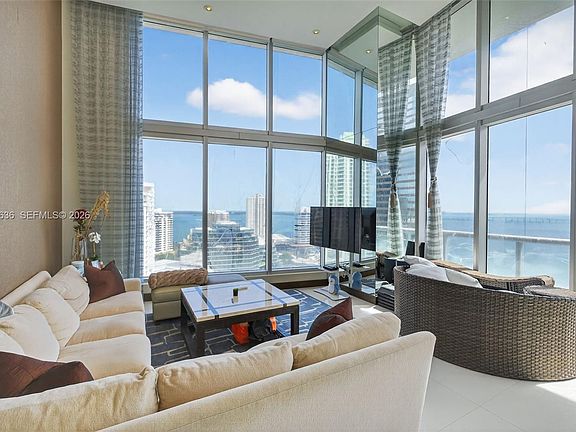 3rd image of 495 Brickell Ave APT 2201