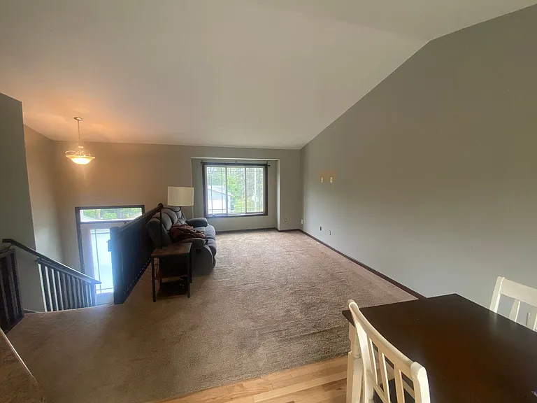 1811 3rd Ave SW — Photo 5