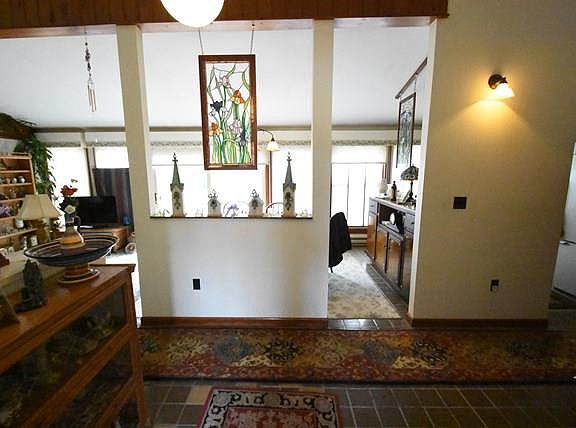 2nd image of 610 Hillingdon Way