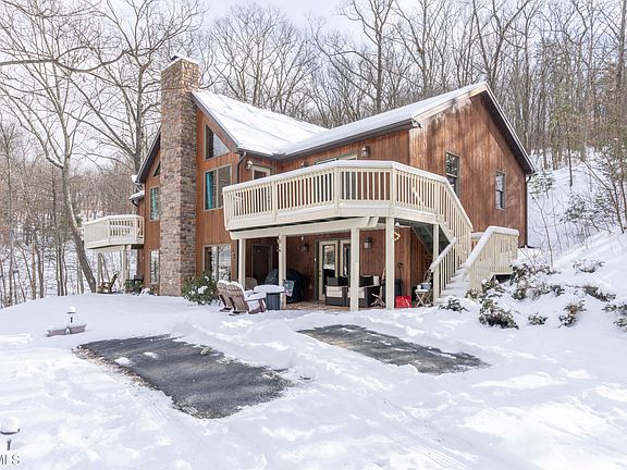 4th image of 2050 Driftwood Ln