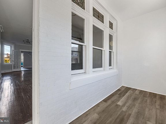 5th image of 2609 E Ontario St