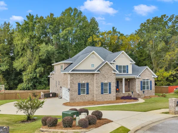 307 Opal Ct, Bonaire, GA 31005