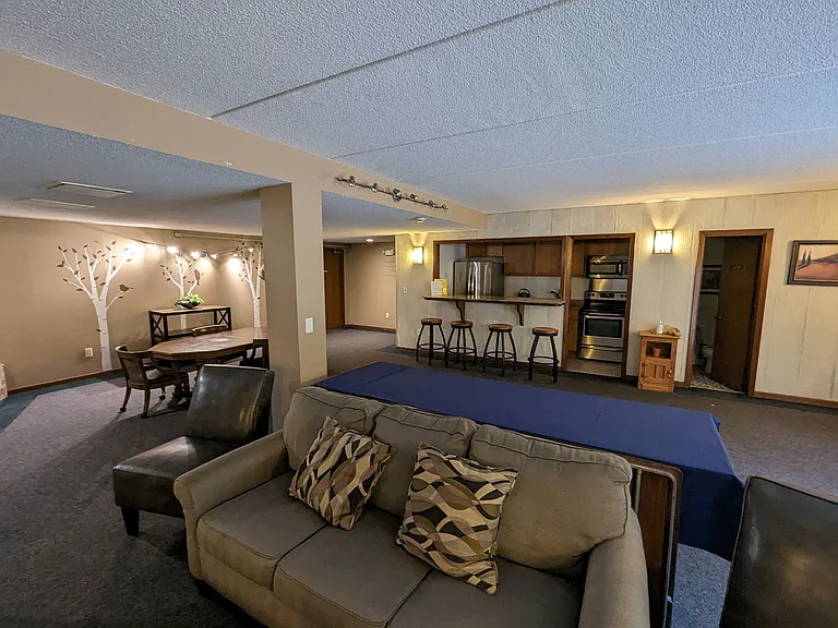 Cedarwood West Apartments — Photo 13