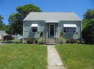 56 Vielie St, Stratford, CT 06614