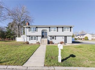 31 Salina Ave, Johnston, RI 02919