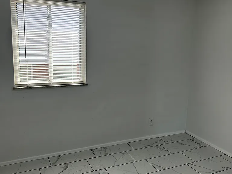 217 Anderson Ln #B — Photo 5