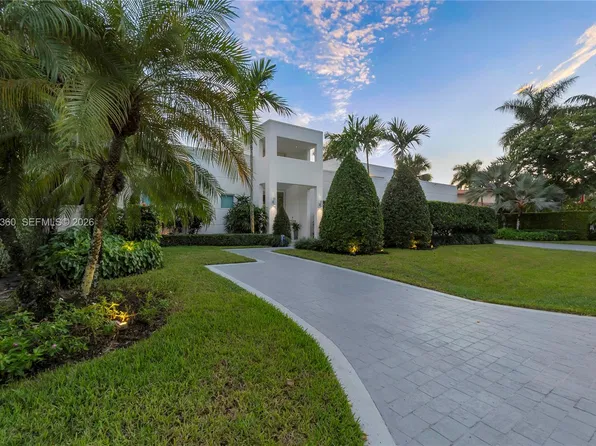 2632 NE 35th Dr, Fort Lauderdale, FL 33308