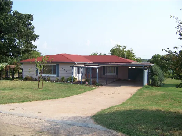 623 E 10th St, Chandler, OK 74834