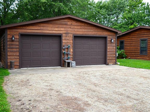 4th image of 41 Rocky Ledge Dr