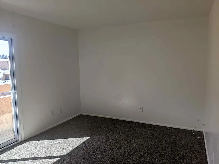 2654 N 43rd Ave #12C — Photo 11