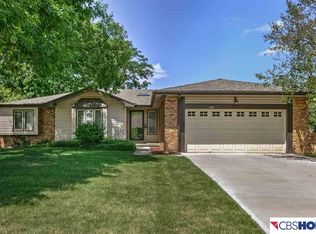 12706 Burt St, Omaha, NE 68154
