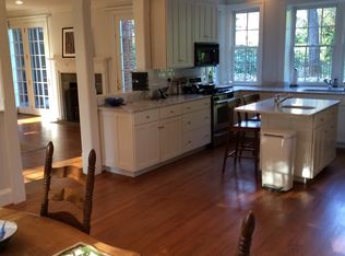 921 Rosser Ln, Charlottesville, VA 22903