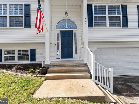 4th image of 77 Cherry Laurel Dr