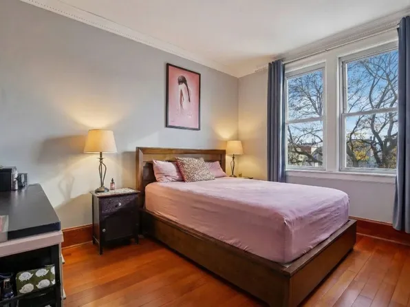 2014 New York Avenue image 16 of 32